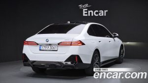 BMW 5-Series 520i M Sport 2025 года из Южной Кореи