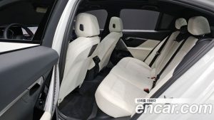 BMW 5-Series 520i M Sport 2025 года из Южной Кореи