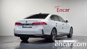 BMW 5-Series 520i 2025 года из Южной Кореи