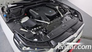 BMW 5-Series 520i 2025 года из Южной Кореи