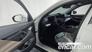 BMW 5-Series 520i 2025 года из Южной Кореи