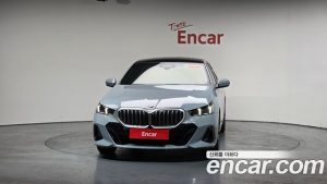 BMW 5-Series 520i M Sport 2024 года из Южной Кореи