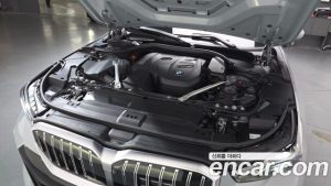 BMW 5-Series 520i M Sport 2024 года из Южной Кореи