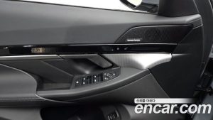 BMW 5-Series 520i M Sport 2024 года из Южной Кореи