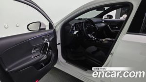 Mercedes-Benz A-Class A220 SEDAN 2024 года из Южной Кореи