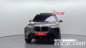 BMW X7 xDrive 40i M Sport 6 2024 года из Южной Кореи