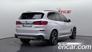 BMW X5 xDrive 40i M Sport 2024 года из Южной Кореи