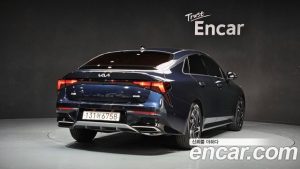 Kia K5 Noblesse 2025 года из Южной Кореи