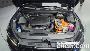 Kia K5 Noblesse 2025 года из Южной Кореи