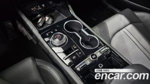 Kia K5 Noblesse 2025 года из Южной Кореи
