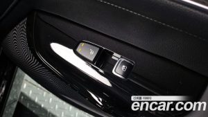 Kia K5 Noblesse 2025 года из Южной Кореи