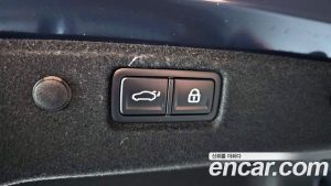 Kia K5 Noblesse 2025 года из Южной Кореи