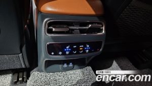 Genesis GV70 2.5T Бензин AWD 2025 года из Южной Кореи