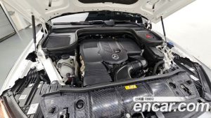 Mercedes-Benz GLE-Class GLE300d 4MATIC 2023 года из Южной Кореи