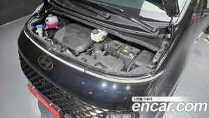Hyundai Staria Lounge 9-Seater 2025 года из Южной Кореи