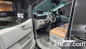 Hyundai Staria Lounge 9-Seater 2025 года из Южной Кореи
