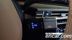 Hyundai Santafe Бензин 2.5T 4WD 2024 года из Южной Кореи
