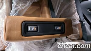 Renault-KoreaSamsung QM6 2.0 LPe RE 2WD 2026 года из Южной Кореи