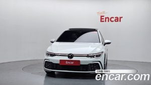 Volkswagen Golf 2.0 GTI 2024 года из Южной Кореи