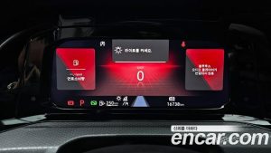 Volkswagen Golf 2.0 GTI 2024 года из Южной Кореи