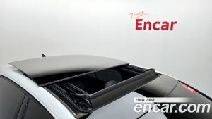 Volkswagen Golf 2.0 GTI 2024 года из Южной Кореи