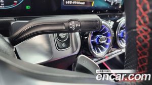 Mercedes-Benz GLB-Class GLB250 4MATIC 2023 года из Южной Кореи