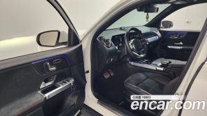 Mercedes-Benz GLB-Class GLB250 4MATIC 2023 года из Южной Кореи