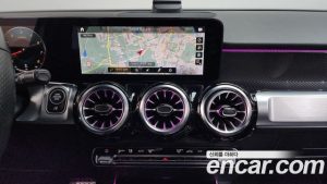 Mercedes-Benz GLB-Class GLB250 4MATIC 2023 года из Южной Кореи