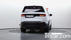 Land Rover Discovery D250 SE 2023 года из Южной Кореи
