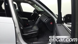 Land Rover Discovery D250 SE 2023 года из Южной Кореи