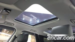 Land Rover Discovery D250 SE 2023 года из Южной Кореи