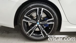 BMW 3-Series 320i M Sport 2025 года из Южной Кореи