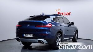 BMW X4 xDrive20i xLine 2023 года из Южной Кореи
