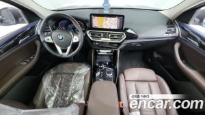 BMW X4 xDrive20i xLine 2023 года из Южной Кореи