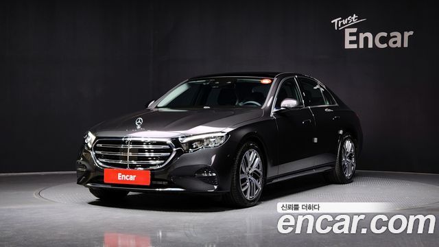 Mercedes-Benz E-Class E220d 4MATIC Exclusive 2025 года из Кореи