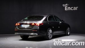 Mercedes-Benz E-Class E220d 4MATIC Exclusive 2025 года из Южной Кореи