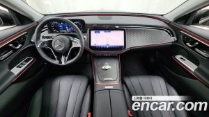 Mercedes-Benz E-Class E220d 4MATIC Exclusive 2025 года из Южной Кореи