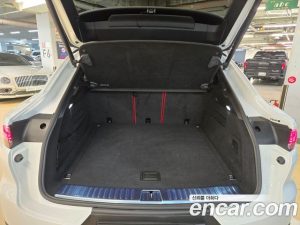 Porsche Cayenne 3.0 Coupe 2022 года из Южной Кореи