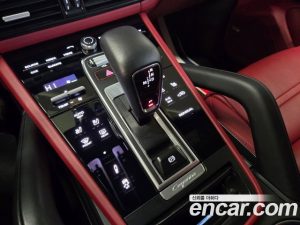 Porsche Cayenne 3.0 Coupe 2022 года из Южной Кореи