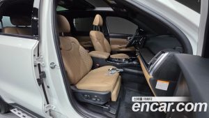 Kia Sorento HEV 1.6 2WD 2024 года из Южной Кореи
