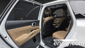 Kia Sorento HEV 1.6 2WD 2024 года из Южной Кореи