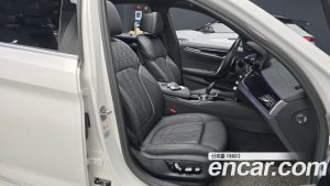 BMW 5-Series 530i M Sport 2023 года из Южной Кореи