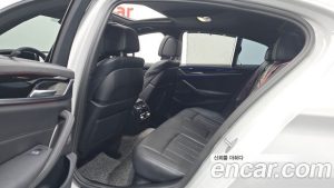 BMW 5-Series 530i M Sport 2023 года из Южной Кореи