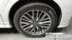Audi Q3 40 TFSI 4WD Premium 2025 года из Южной Кореи