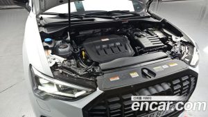 Audi Q3 40 TFSI 4WD Premium 2025 года из Южной Кореи