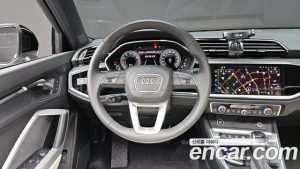 Audi Q3 40 TFSI 4WD Premium 2025 года из Южной Кореи