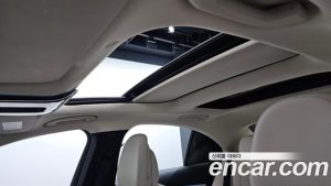 Mercedes-Benz E-Class E200 Avantgarde 2025 года из Южной Кореи