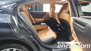 Lexus ES Luxury Plus 2023 года из Южной Кореи
