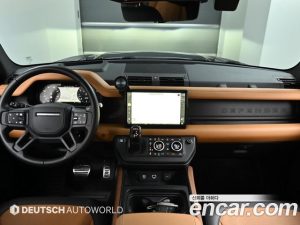 Land Rover Defender 110 P400 X 2024 года из Южной Кореи