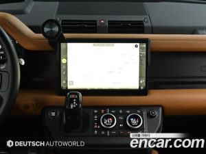 Land Rover Defender 110 P400 X 2024 года из Южной Кореи